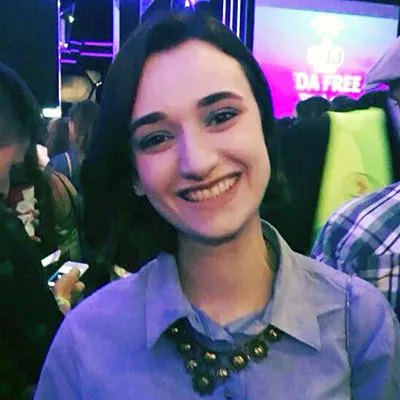 Testimonio Farah Durán, estudiante WIZI